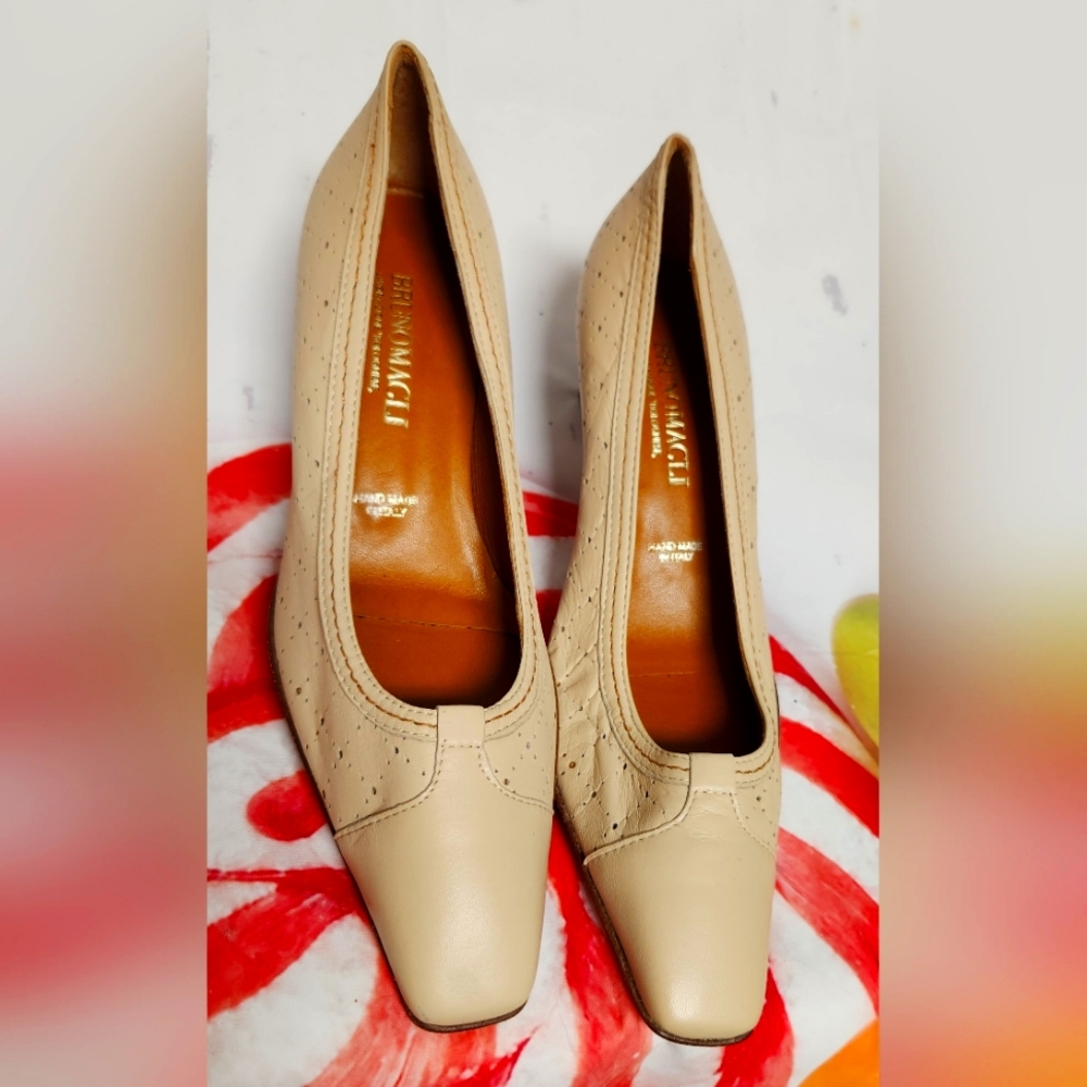 Vintage Bruno Magli Pumps
